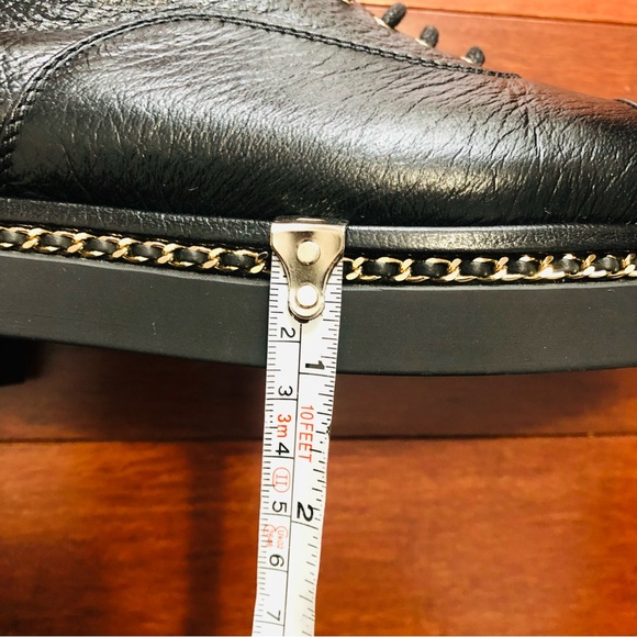 Chanel 20K crumpled Lambskin Cap toe Lace up Chain Around shoes black Eu 39.5 - Picture 14 of 16